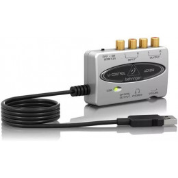 Behringer UCA202