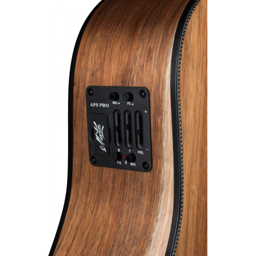Акустическая гитара Maton EBW70C