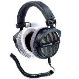 Beyerdynamic DT 990 PRO