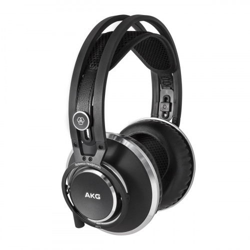 AKG K872