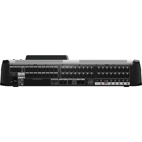 Behringer X32